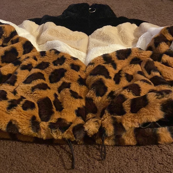 Outerwear/Jacket forever 21 - Picture 4 of 7
